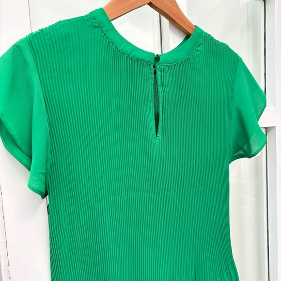 NWOT Adrianna Papell Georgette Scoop Neck Emerald Pleated Blouse - Picture 7 of 7